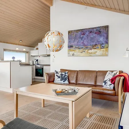 Front In With Wifi