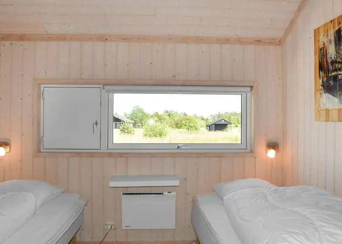 Three-bedroom In * 耶鲁普